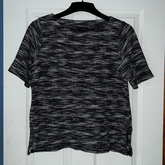 The Limited Navy and White Short Sleeve Slub-Knit Top - Picture 1 of 6